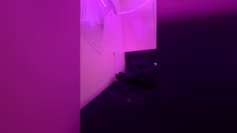 Snapshot of dvirgobaby chatting on 04.15.26 dvirgobaby online show from 04.15.26