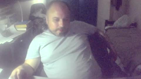 Snapshot of dwizziz chatting on 06.26.26 Ivan online show from 06.26.26