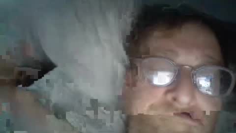 Snapshot of dxjbre chatting on 10.03.25 dxjbre online show from 10.03.25