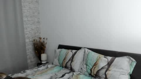 Snapshot of dyanne18 chatting on 11.20.25 Dyanne online show from 11.20.25