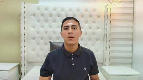 Snapshot of dylan_bustamante2 chatting on 02.17.26 Dylan online show from 02.17.26