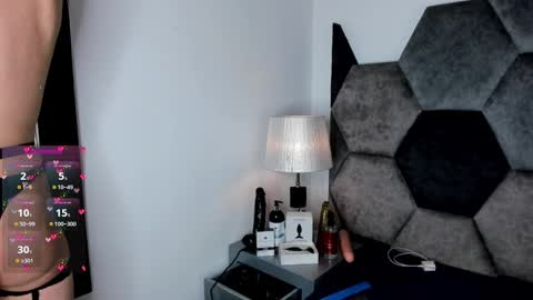 dylan_turner_ online show from 10.10.25