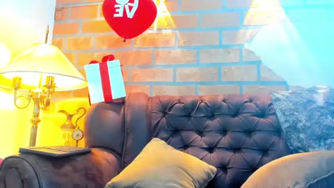 D Y L A N online show from 02.07.25