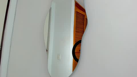 D Y L A N online show from 09.11.25