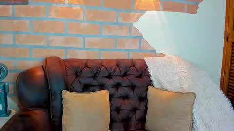 D Y L A N online show from 09.20.25