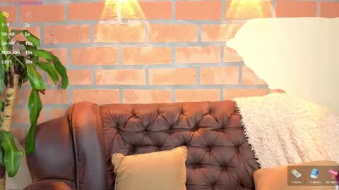 D Y L A N online show from 09.30.25