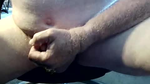 Snapshot of dymon90 chatting on 10.15.25 dymon90 online show from 10.15.25