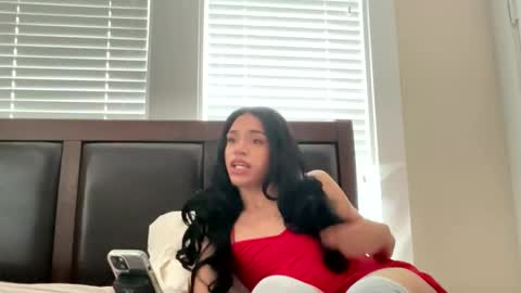 Snapshot of dynasty313 chatting on 09.25.25 Dynasty online show from 09.25.25