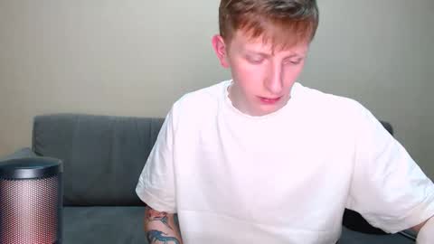 Snapshot of dyrinda chatting on 02.11.26 Julia and Dima online show from 02.11.26