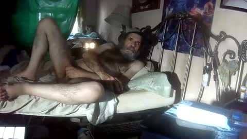 Snapshot of e2727 chatting on 07.14.26 Italian Franky online show from 07.14.26