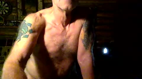 Snapshot of eagerbtm chatting on 09.29.25 eagerbtm online show from 09.29.25