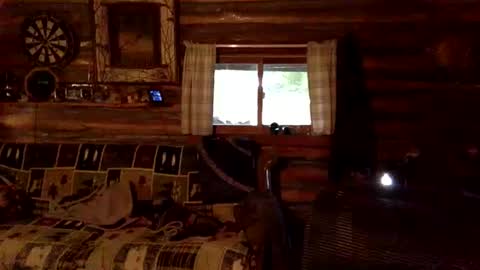 Snapshot of eagerbtm chatting on 10.19.25 eagerbtm online show from 10.19.25