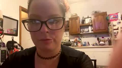 easyednem528280 online show from 10.22.25