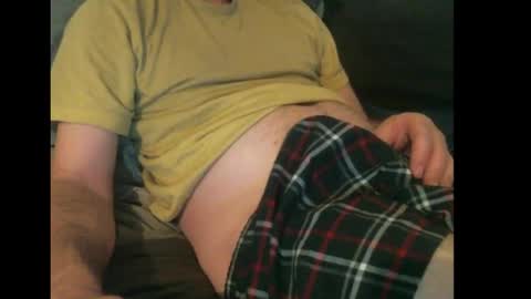 Snapshot of easysleaze chatting on 10.28.25 Easy online show from 10.28.25