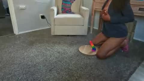 Sistalocks online show from 01.07.25