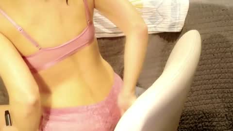 Six online show from 05.05.26