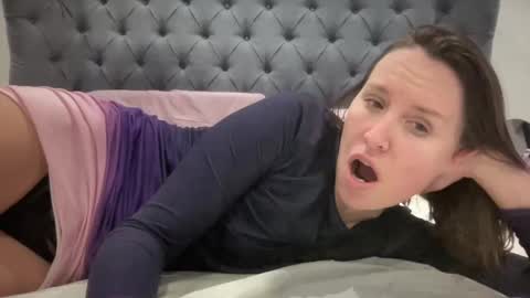 Snapshot of eatmypie69 chatting on 02.10.25 Nadia Ferreira  online show from 02.10.25