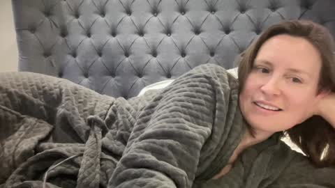 Snapshot of eatmypie69 chatting on 02.26.25 Nadia Ferreira  online show from 02.26.25