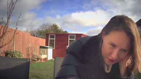 Nadia Ferreira  online show from 02.24.26