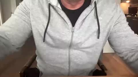 ebnk15 online show from 10.23.25