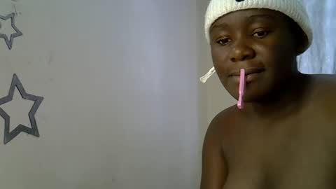 Queen online show from 12.20.25