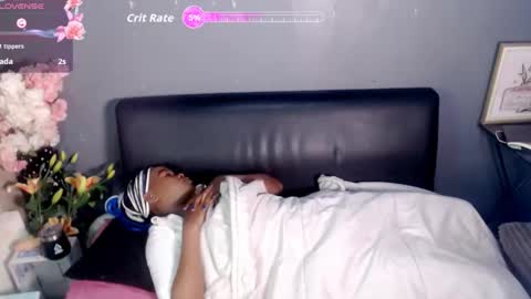 Snapshot of ebony18x chatting on 11.23.25 Candy online show from 11.23.25