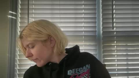 americnbarbie online show from 11.06.25