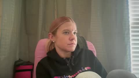 Snapshot of ebony8ivory chatting on 02.09.26 americnbarbie online show from 02.09.26