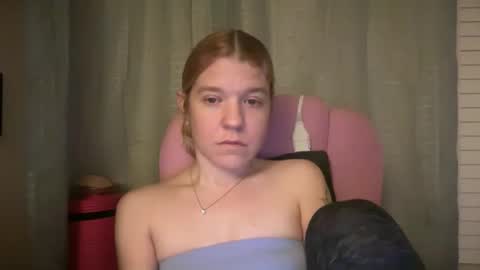 Snapshot of ebony8ivory chatting on 02.20.26 americnbarbie online show from 02.20.26