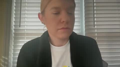 Snapshot of ebony8ivory chatting on 02.20.26 americnbarbie online show from 02.20.26