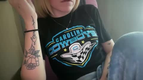 Snapshot of ebony8ivory chatting on 03.07.26 americnbarbie online show from 03.07.26