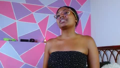 Alika Ashanti online show from 02.26.25