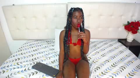 Snapshot of ebony_baby1 chatting on 01.31.25 Baby online show from 01.31.25