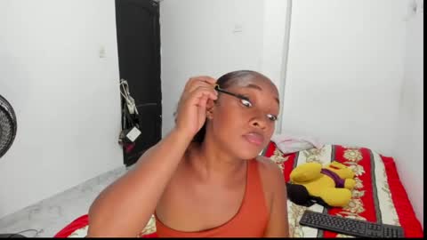 Snapshot of ebony_banks chatting on 05.22.26 Liz online show from 05.22.26