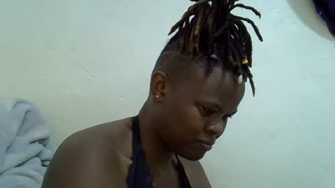 ebony_cuttey30 online show from 07.12.26