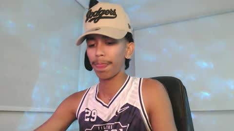 ebony_fuckboy online show from 11.20.25