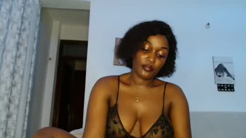 ebony online show from 03.24.26