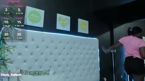 ebony_katterin online show from 10.22.25