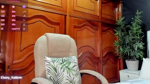 ebony_katterin online show from 11.20.25