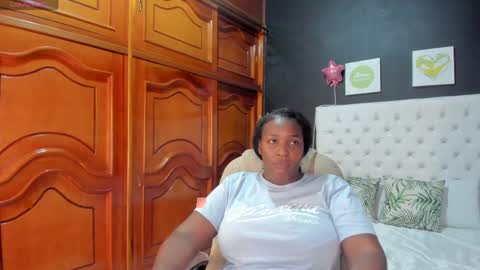 ebony_katterin online show from 05.04.26