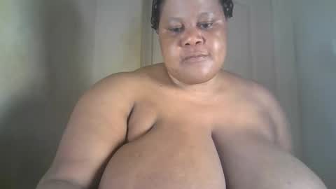 ebony_magixs online show from 10.04.25