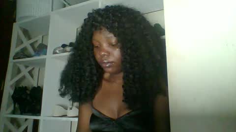 Snapshot of ebony_malkia chatting on 12.22.25 Malikia online show from 12.22.25