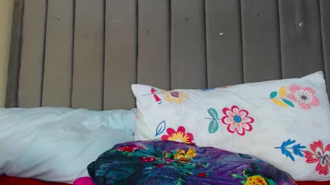 EBONY PETITE online show from 02.21.25