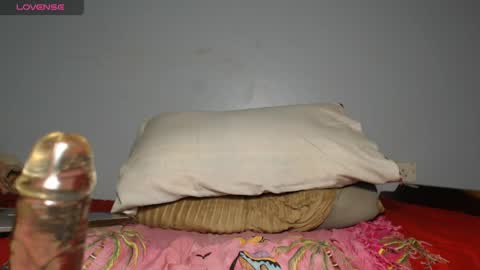 EBONY PETITE online show from 05.14.26