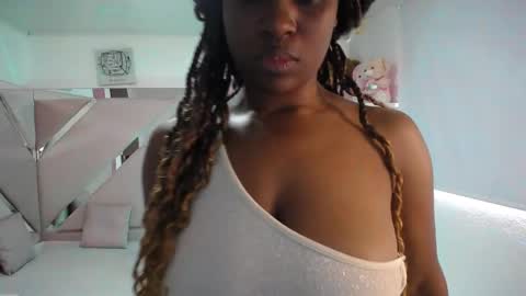 ebony_rizon online show from 04.08.26