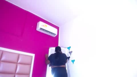 Snapshot of ebony_sugar_mommy chatting on 01.14.26 MILENA online show from 01.14.26