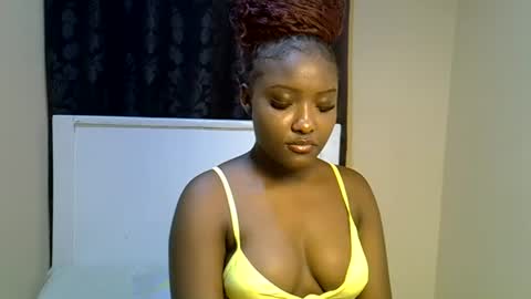 Snapshot of ebonybarbieee chatting on 07.15.26 Barbie online show from 07.15.26