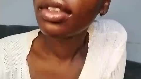 Snapshot of ebonycandymelani chatting on 02.14.25 Ebony Melanie online show from 02.14.25