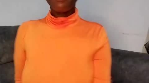 Snapshot of ebonycandymelani chatting on 02.17.25 Ebony Melanie online show from 02.17.25