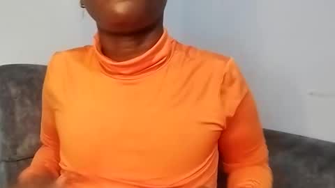 Snapshot of ebonycandymelani chatting on 02.19.25 Ebony Melanie online show from 02.19.25